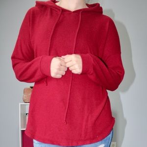 Burgundy lightweight hooded pullover